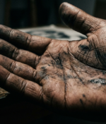 The Aesthetic of the Unfiltered: Why We Are “Ugly”